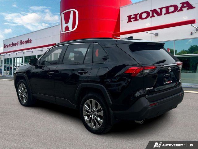 2019 Toyota RAV4 XLE in Cars & Trucks in Brantford - Image 4