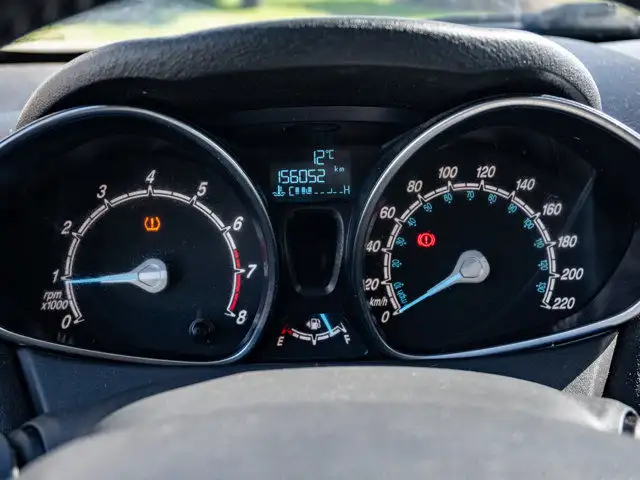 2015 Ford Fiesta SE in Cars & Trucks in Barrie - Image 4