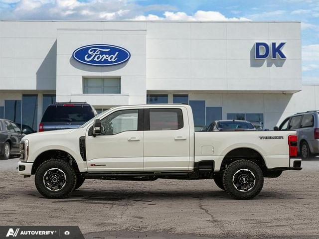 2025 Ford F-350 Super Duty Platinum in Cars & Trucks in Edmonton - Image 3