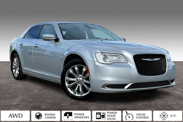 2019 Chrysler 300 300 Touring in Cars & Trucks in Edmonton - Image 2