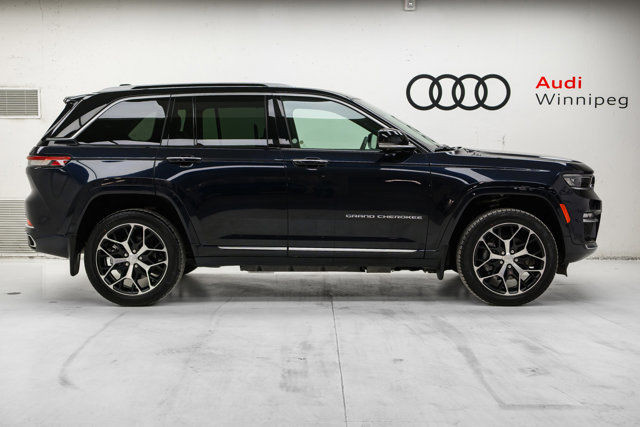 2023 Jeep Grand Cherokee 4xe Summit Reserve | DVD | Night Vision in Cars & Trucks in Winnipeg - Image 4