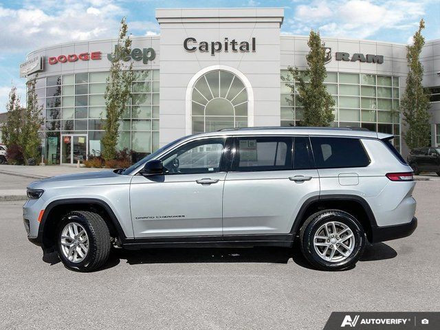 2023 Jeep Grand Cherokee L Laredo | Accident Free Carfax in Cars & Trucks in Edmonton - Image 2