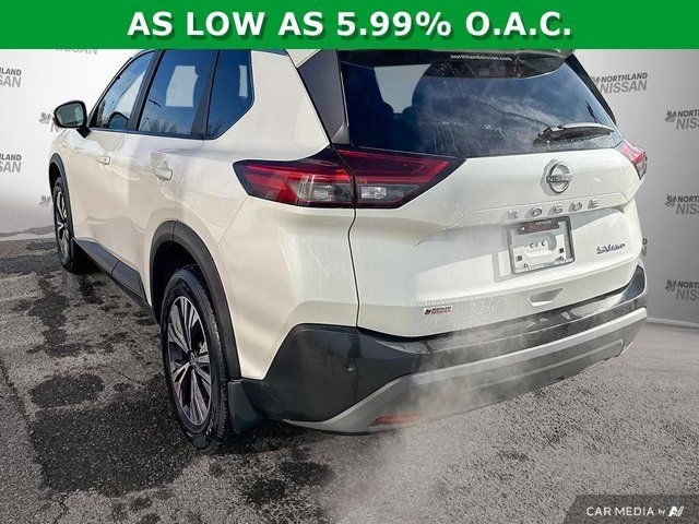 2023 Nissan Rogue SV | DUAL PANEL PANORAMIC MOONROOF | %5.99 in Cars & Trucks in Prince George - Image 3