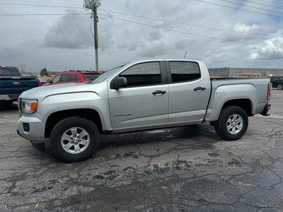 ** 2016 GMC Canyon Only 109,000 Kilometers! Clean Truck! RWD **