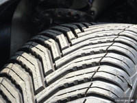 Wheels: 18 Alloy, Vinyl Door Trim Insert, Variable Intermittent Wipers w/Heated Wiper Park, Trunk/Ha... (image 6)