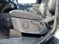 **WE WILL BEAT ANY FORD DEALER IN THE CITY** Blending everyday comfort with legendary Bronco capabil... (image 5)