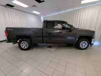 Engine: V6 Cylinder Engine 4.3L/262CI L/100Km City: 14.2 L/100Km Hwy: 10.7 Safety Equipment StabiliT... (image 8)
