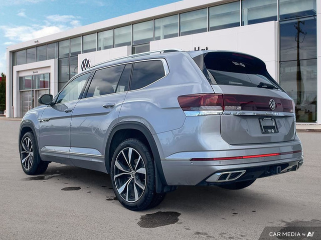 2024 Volkswagen Atlas Execline in Cars & Trucks in Medicine Hat - Image 4