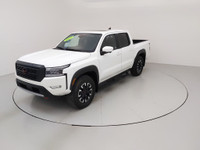 2022 Nissan Frontier PRO-4X Crew Cab Rugged Capability Meets Modern Comfort Overview: Conquer any te... (image 2)