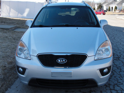 2012 Kia Rondo EX