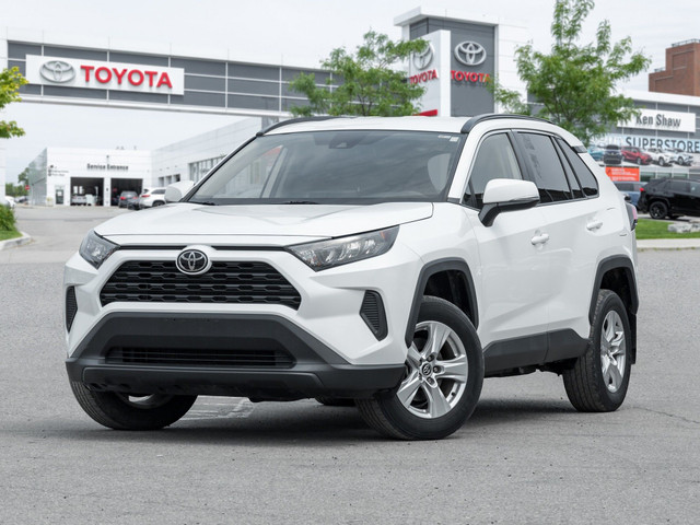 2019 Toyota RAV4 LE HEATED SEATS / BACK UP CAMERA / ALLOY WHEELS in Cars & Trucks in City of Toronto