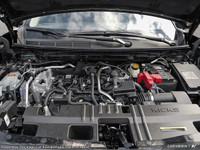 This Nissan Kicks has a dependable Regular Unleaded I-4 2.0 L/122 engine powering this Variable tran... (image 5)