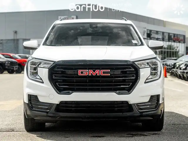 2022 GMC Terrain SLE in Cars & Trucks in City of Toronto - Image 5