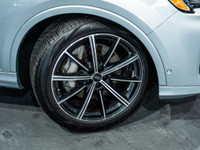 ***QUALIFY FOR A 4 YEAR WARRANTY ON OUR VEHICLES TODAY!!! Vehicle Key Features Include: Panoramic Su... (image 6)