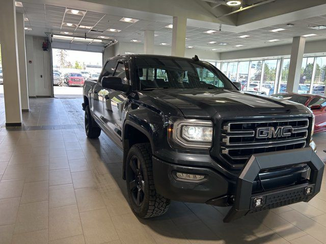 2018 GMC Sierra 1500 SLE Elevation 5.3 *Heated Seats* *Remote* in Cars & Trucks in Fort McMurray - Image 3