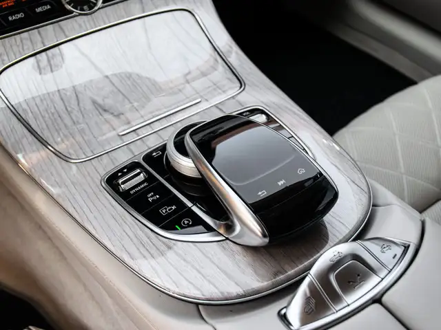 2019 Mercedes-Benz E-Class E 450|CABRIOLET|AMG|DESIGNO WHITE INT in Cars & Trucks in City of Toronto - Image 27