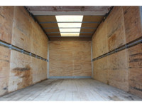2019 MERCEDES SPRINTER 3500 -- 16 FT CUBE BOX WITH RAMP AND TOW PKG - FULL SIZE -- 3.0L V6 DIESEL EN... (image 5)