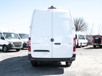 Introducing the 2024 Mercedes-Benz Sprinter 170 WBextended capability with modern efficiency. This w... (image 4)