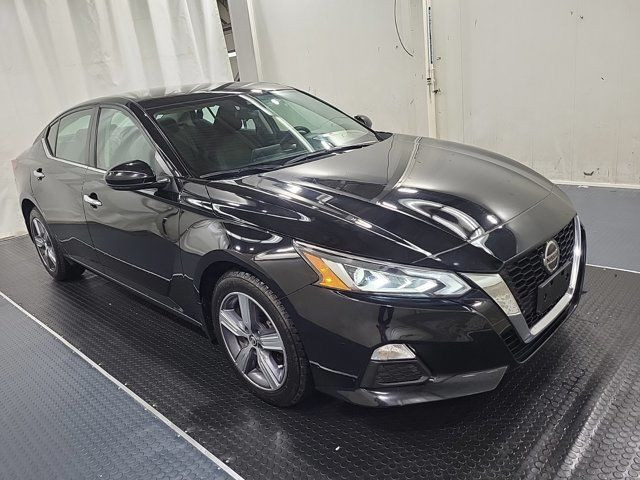 2022 Nissan Altima 2.5 SE AWD | Heated Seats | Remote Start in Cars & Trucks in Guelph