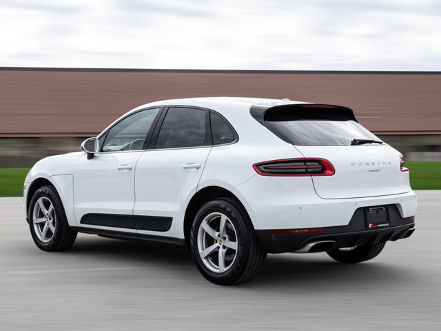 2017 Porsche Macan NAV|BACKUP|BEIGE INT|ONE OWNER|CLEAN CARFAX in Cars & Trucks in City of Toronto - Image 3