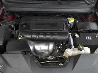 This 2019 Jeep Cherokee Sport 4x4 delivers a balanced combination of capability and practicality, ma... (image 6)