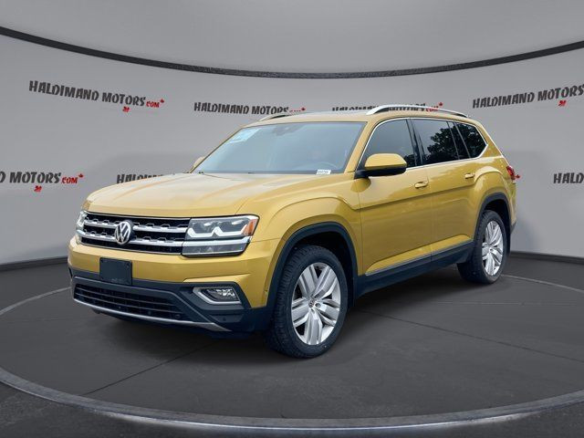 2018 Volkswagen Atlas Execline in Cars & Trucks in Hamilton