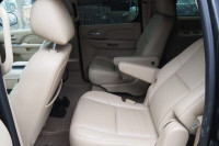 2012 Cadillac Escalade ESV AWD Luxury This Well kept 6.2 L Luxury Escalade won't last long.Financing... (image 4)