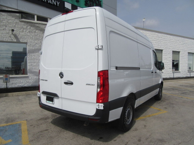 2023 Mercedes-Benz Sprinter Cargo Van 2500 DIESEL HIGH ROOF in Cars & Trucks in Oakville / Halton Region - Image 4