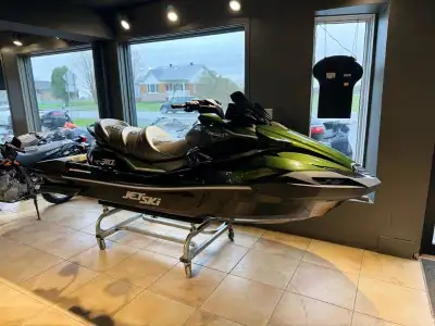 KAWASAKI Ultra 310LX 2024 Vivez les sensations fortes de l’un des véhicules suralimentés les plus pu...