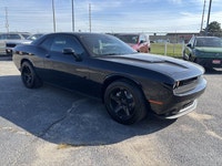 Dodge**Challenger**SXT**3.6L**V6**Blacktop Package**7.0 Touchscreen**Back Up Camera**Apple Car Play*... (image 4)