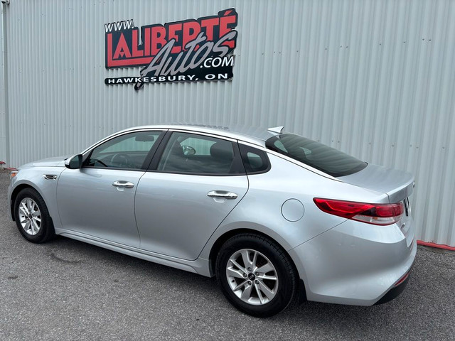 2016 Kia Optima LX in Cars & Trucks in Ottawa - Image 3
