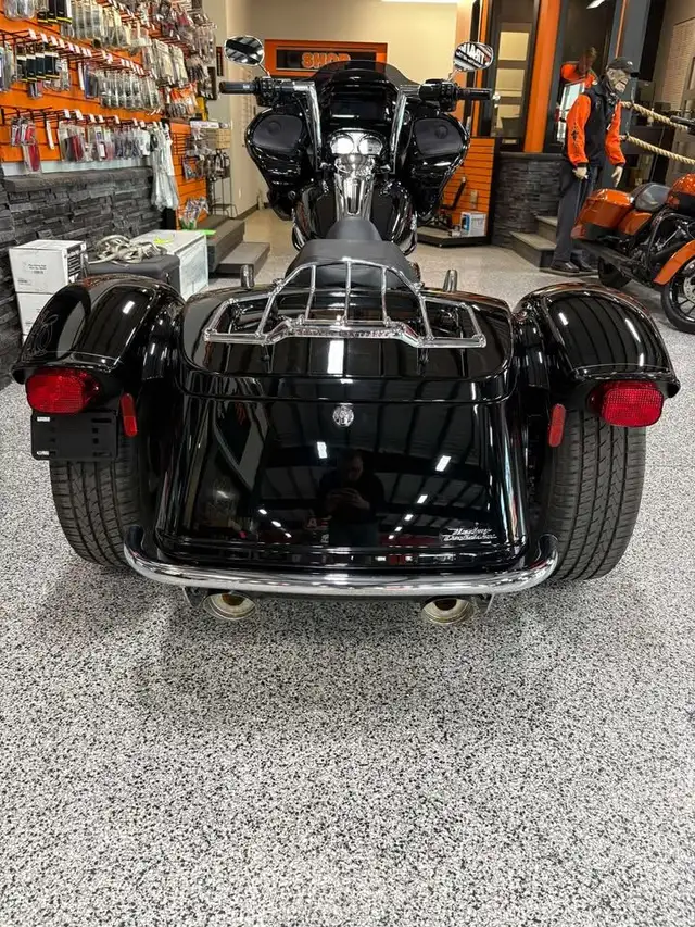 2023 Harley-Davidson Touring Road Glide 3 in Street, Cruisers & Choppers in Moncton - Image 8