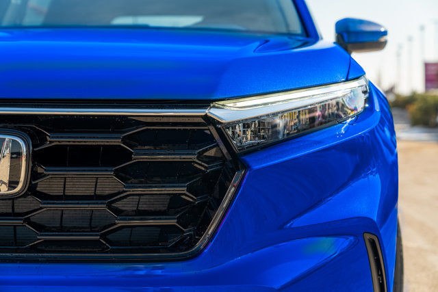 2025 Honda CR-V Sport in Cars & Trucks in Edmonton - Image 4
