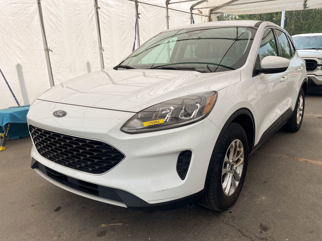 2021 Ford Escape SE AWD *SIÈGES / VOLANT CHAUFF* CARPLAY BLUETOO in Cars & Trucks in Laurentides