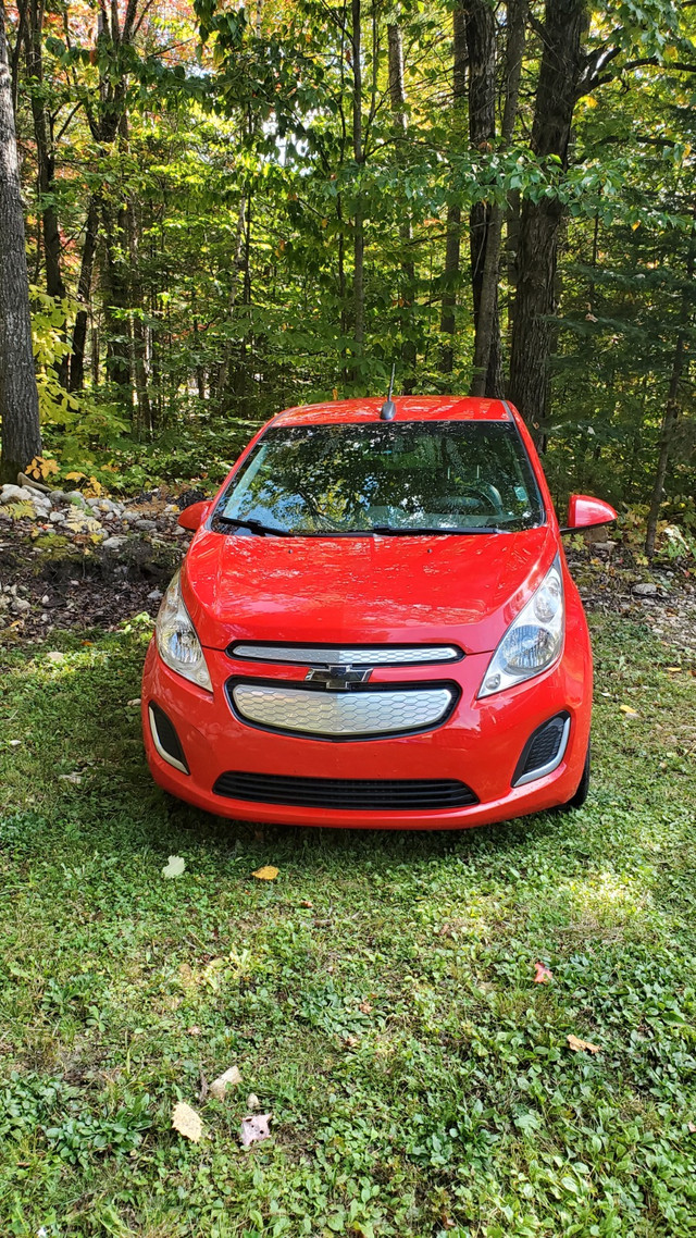 2015 Chevrolet Spark EV in Cars & Trucks in City of Montréal - Image 3