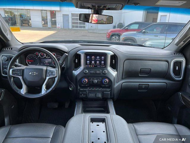 2022 Chevrolet Silverado 1500 LTD LT Trail Boss 4WD Crew Cab in Cars & Trucks in Strathcona County - Image 4