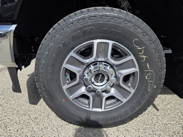 2025 Ford F-350 LARIAT | HITCH PREP PKG | ULTIMATE PKG | 360 CAM in Cars & Trucks in Calgary - Image 4