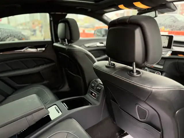 2017 Mercedes-Benz CLS-Class 550 //AMG SPORT | HARMAN KARDON | S dans Autos et camions dans Ville de Toronto - Image 38