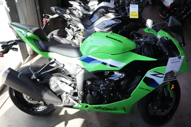 2026 Kawasaki Ninja ZX-6R in Other in Edmonton - Image 3