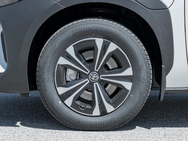 2025 Toyota bZ4X Test Drive Unit - Not for Sale in Cars & Trucks in Markham / York Region - Image 4