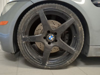 With its nearly unbeatable blend of smooth, high-performance power and comfortable handling, our 200... (image 9)