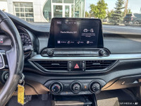 Sun Roof Toit ouvrant Straightline Kia is an AMVIC Licensed dealer. Engine: 2.0L MPI 4 Cyl DOHC 16V... (image 9)