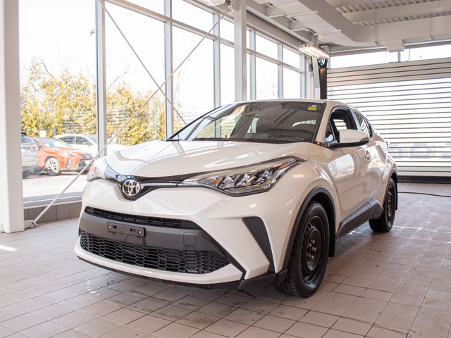 2021 Toyota C-HR XLE Premium in Cars & Trucks in Kingston