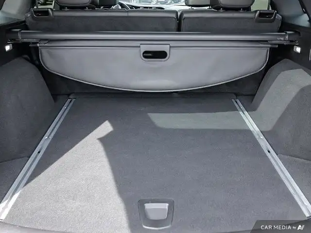 2020 Cadillac XT5 Premium Luxury AWD | 4 New Tires | New Front in Cars & Trucks in Windsor Region - Image 15