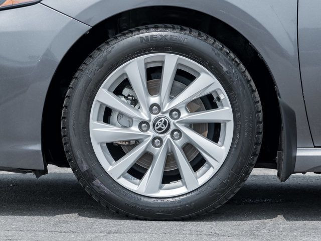 2024 Toyota Camry SE | Heated Seats | Low Mileage | Alloy Rims in Cars & Trucks in Hamilton - Image 4