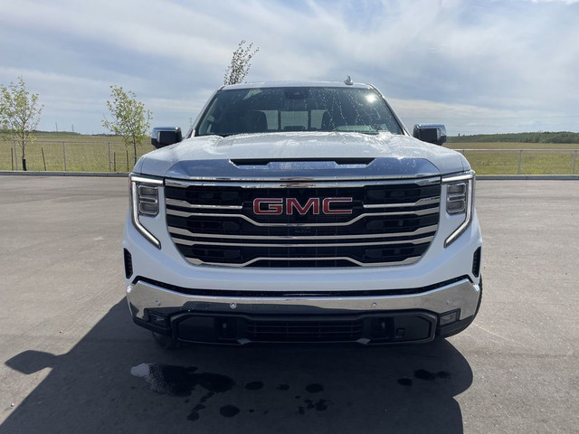 2026 GMC Sierra 1500 SLT in Cars & Trucks in Calgary - Image 2