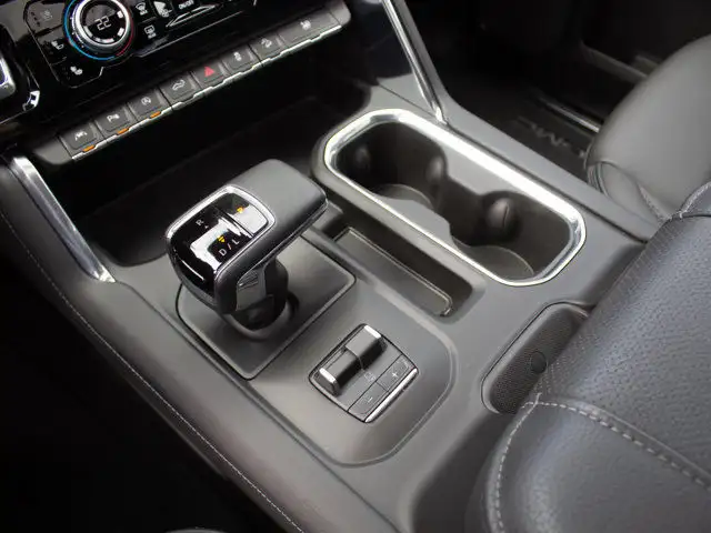 2024 GMC Sierra 1500 Denali Reserve Package w/Power Steps in Cars & Trucks in Edmonton - Image 20