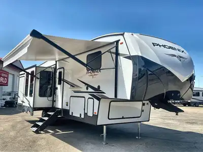 This unit shows like new, 2023 Shasta Phoenix 298RLSFully Featured & Easy to Tow!Phoenix fifth wheel...