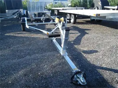 Excalibur BT1200 Single Axle boat trailer. 1200lbs total boat capacity. Fully welded tube steel cons...