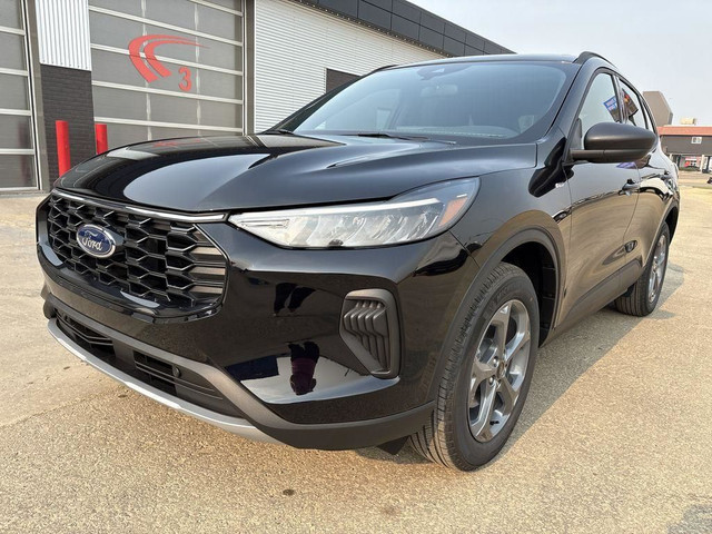 2025 Ford Escape ST-Line 300A in Cars & Trucks in Edmonton - Image 2